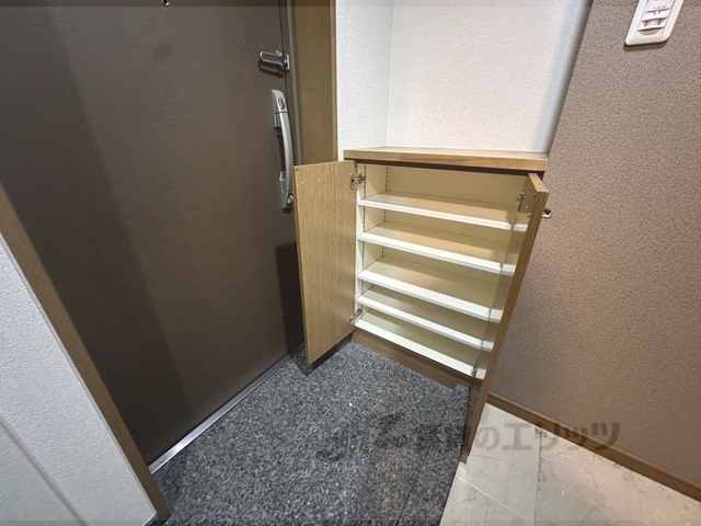 収納　下駄箱