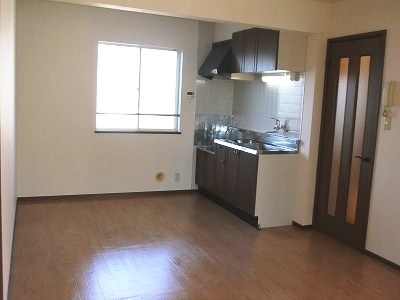 居室・リビング　別部屋参照※現況優先