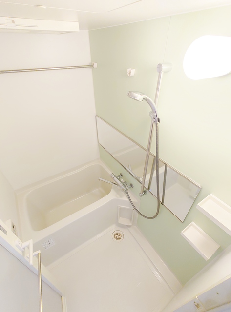 バス・シャワールーム　浴室乾燥・暖房機能付き浴室