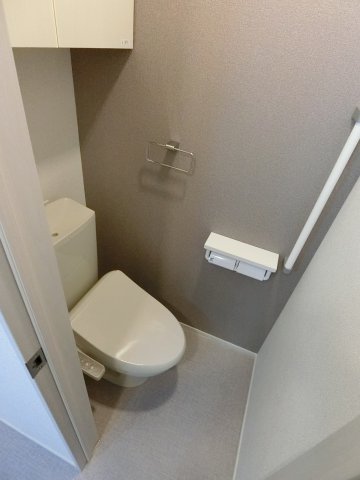 トイレ　イメージ101号室写真