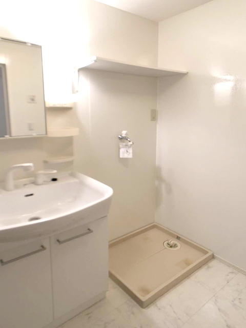 洗面設備　洗髪洗面化粧台