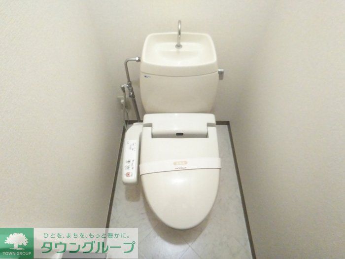 トイレ　トイレ