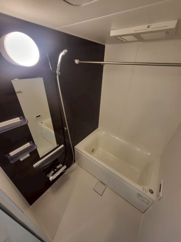 バス・シャワールーム　※同タイプの写真となります。