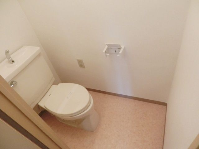 トイレ　※他号室参考画像※