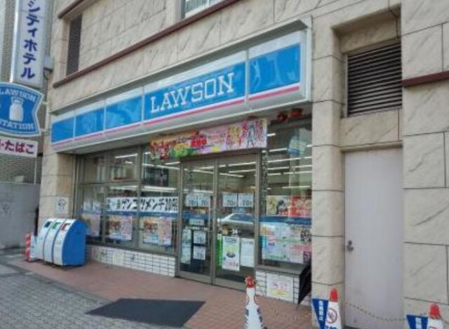 コンビニ　ローソンOSL南森町駅店（コンビニ）まで121m