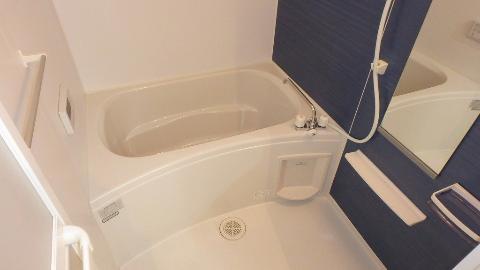 バス・シャワールーム　アクセントパネルがお洒落なお風呂♪