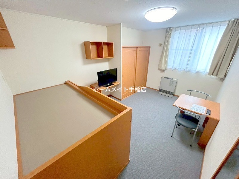 居室・リビング　広々リビングスペースございます！