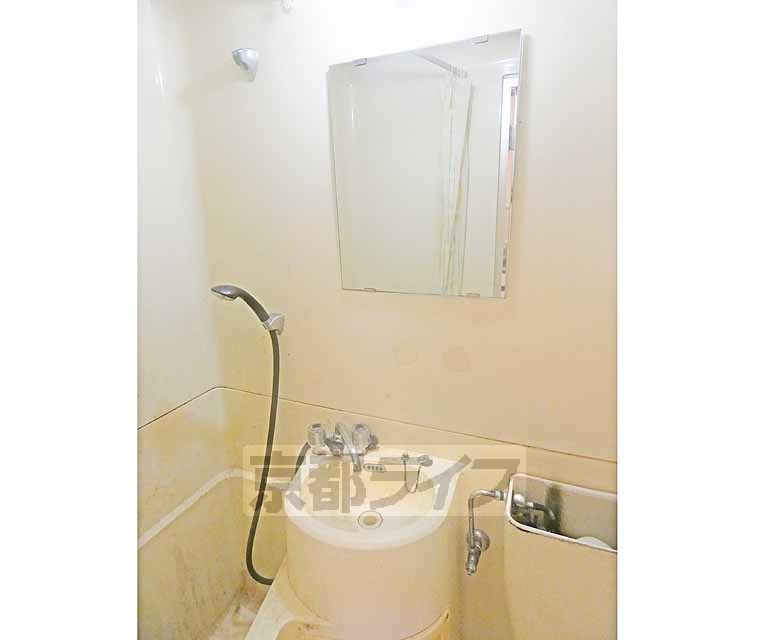 洗面設備　洗面器です。