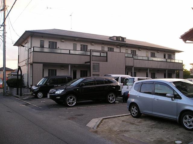 建物外観　落ち着いた雰囲気の外観です