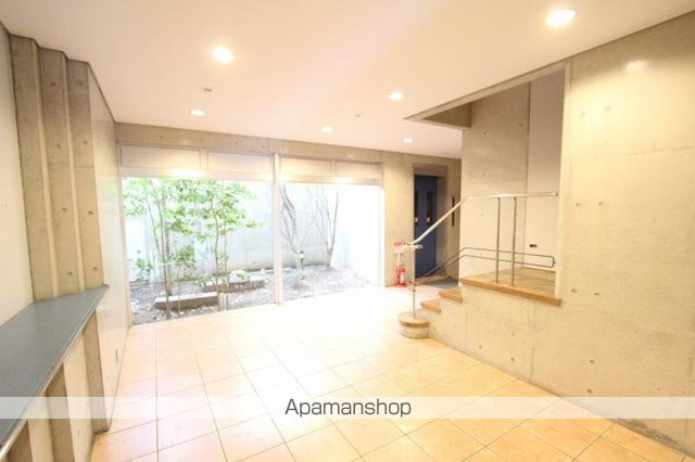 ロビー　ロビー