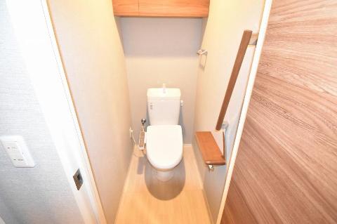 トイレ　トイレ