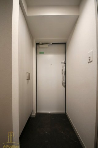 玄関　MELDIA CREST 桜ノ宮 Kirsch