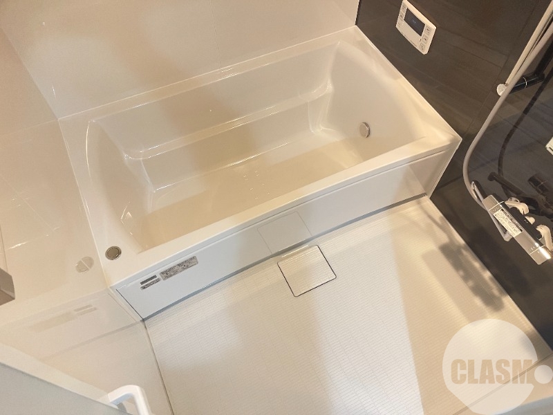 バス・シャワールーム　浴室乾燥機＆追い焚き機能付きバス♪