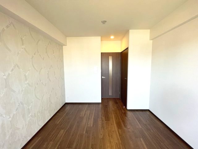 居室・リビング　イメージとして同建物他部屋を表示しています