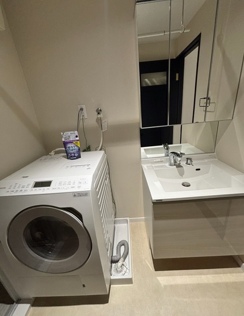 洗面設備　※写真は同タイプ住戸です。