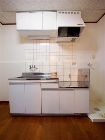 キッチン　キッチン　収納スペースもあります