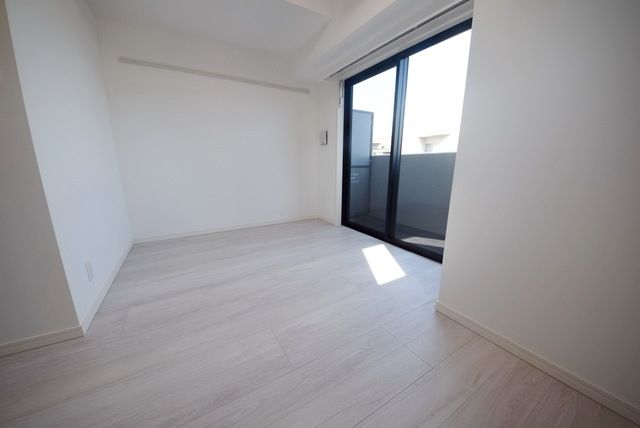 居室・リビング　★お問い合わせはタウンハウジング聖蹟桜ヶ丘店まで★