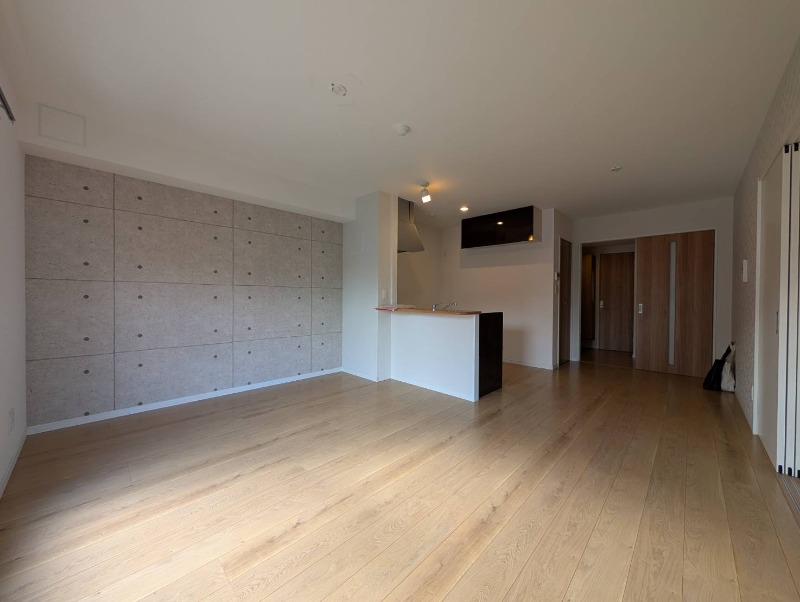 居室・リビング　広々リビングでゆったりくつろげます