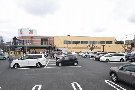 ショッピングセンター　スピナマートさくら通り店（ショッピングセンター）まで314m