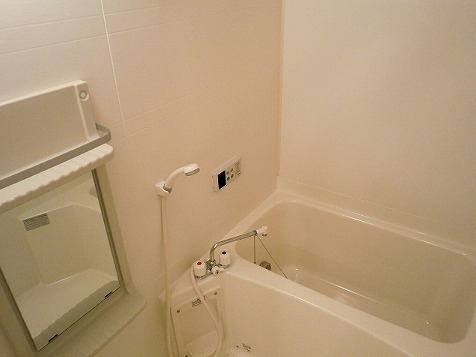 バス・シャワールーム　追い炊きバス♪