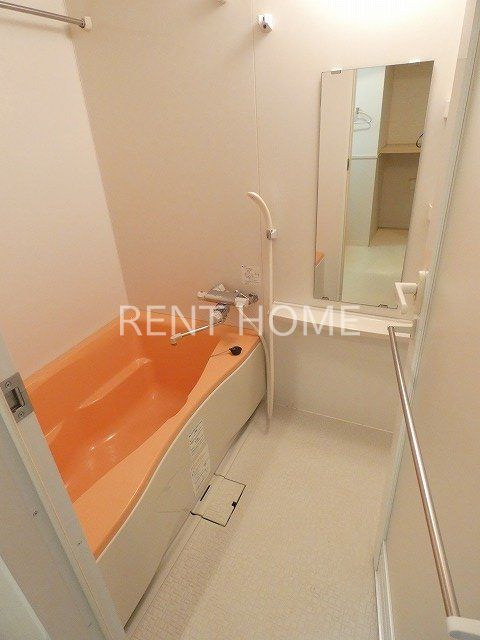 バス・シャワールーム　お風呂です