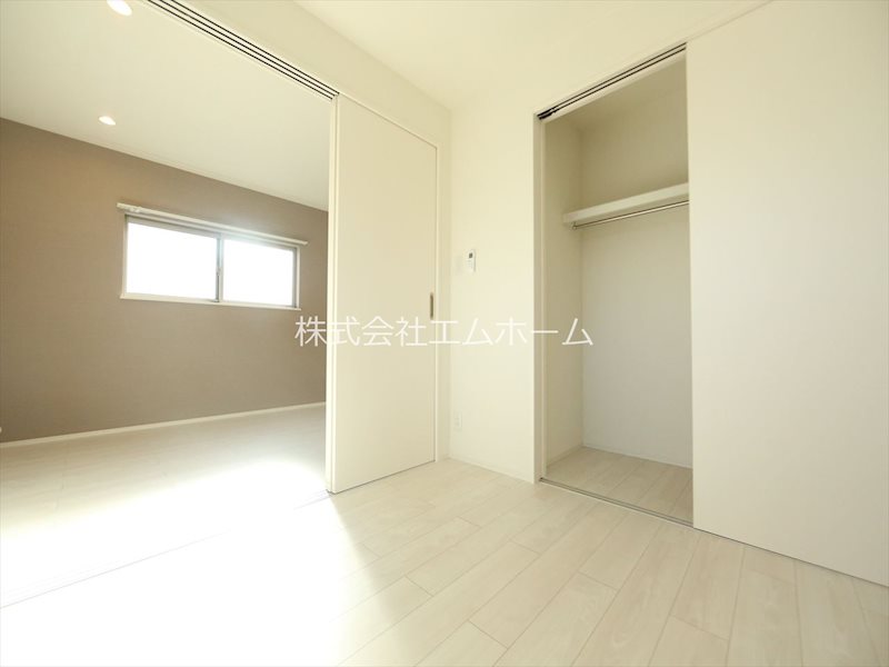 その他部屋・スペース　洋室3.8帖　クローゼット付（収納充実してます）