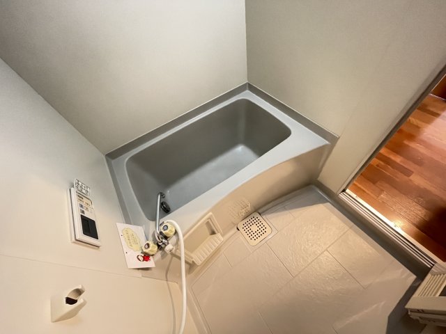 バス・シャワールーム　別号室別間取りの参考写真です