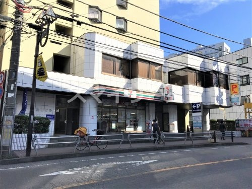 コンビニ　セブンイレブン 柏3丁目店（コンビニ）まで324m