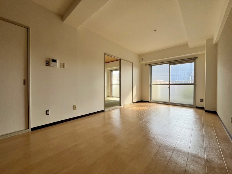 居室・リビング　※別号室の写真使用中