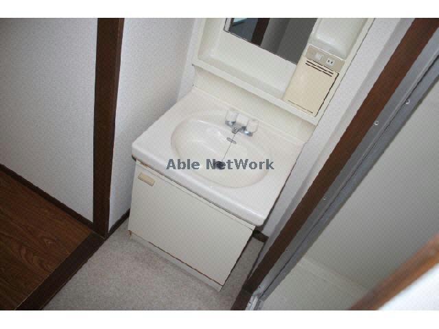 洗面設備　同型タイプ