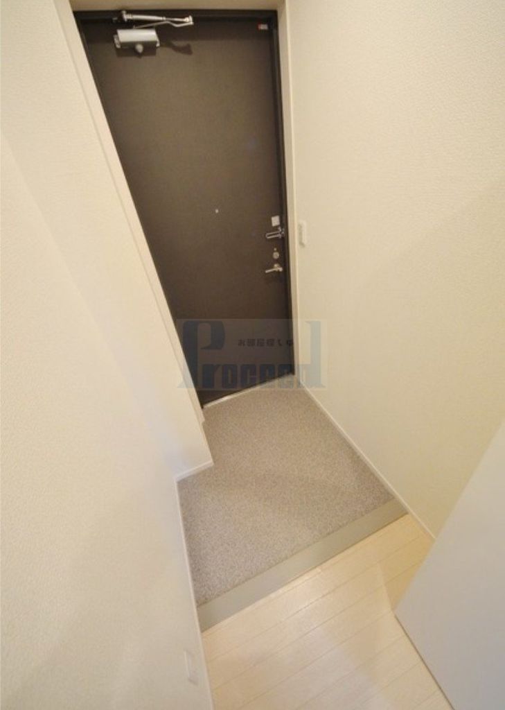 玄関　広々とした玄関