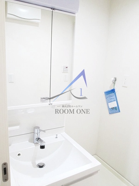 洗面設備　洗面台です。