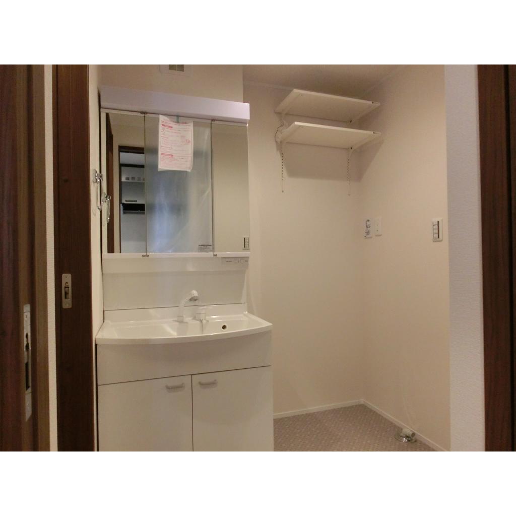洗面設備　洗面所です
