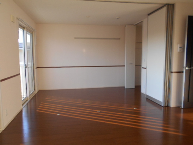 居室・リビング　リビングルーム　１０．５帖