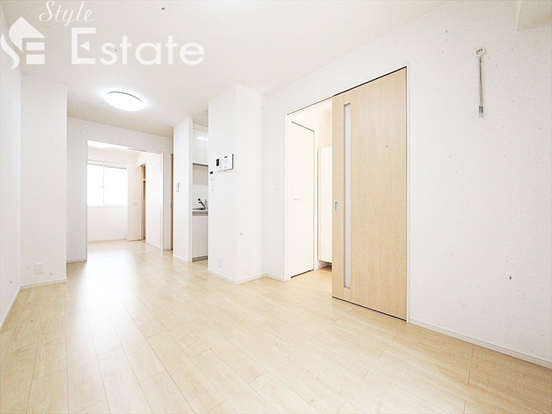 居室・リビング　内装