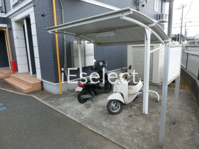 その他共有部分　屋根付き駐輪場