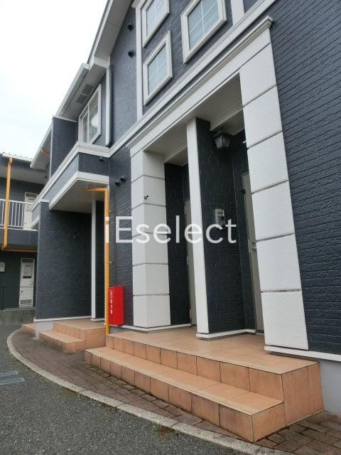 エントランス　玄関へのアプローチ