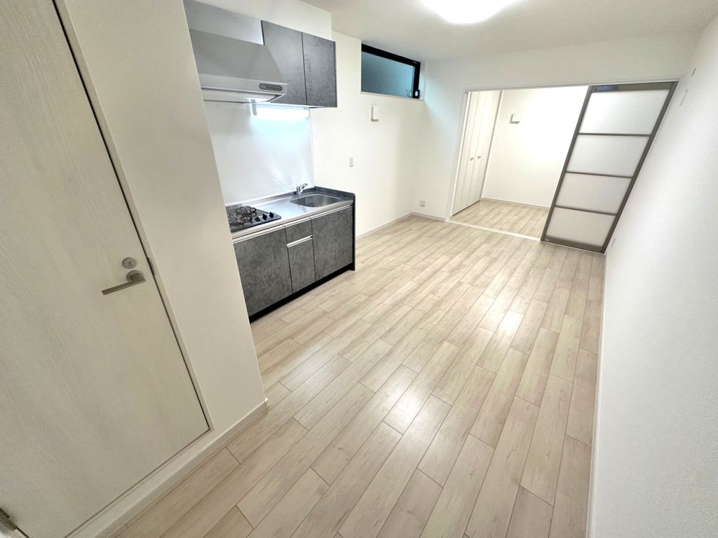 居室・リビング　キッチン