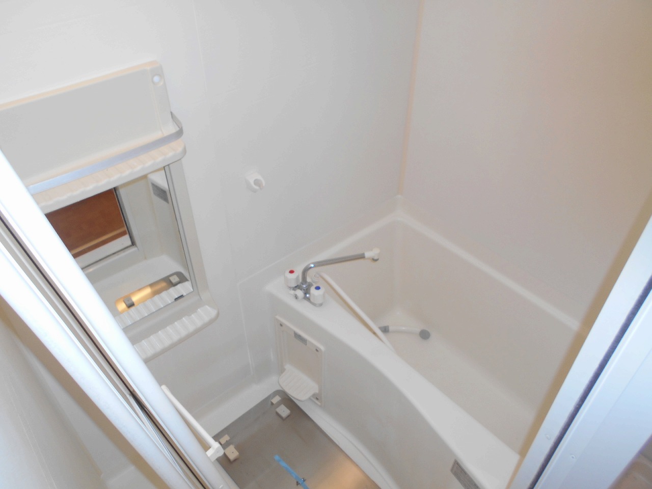 バス・シャワールーム　写真は他のお部屋です。