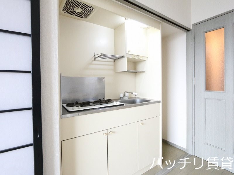 キッチン　別号室イメージの為、現状を優先致します