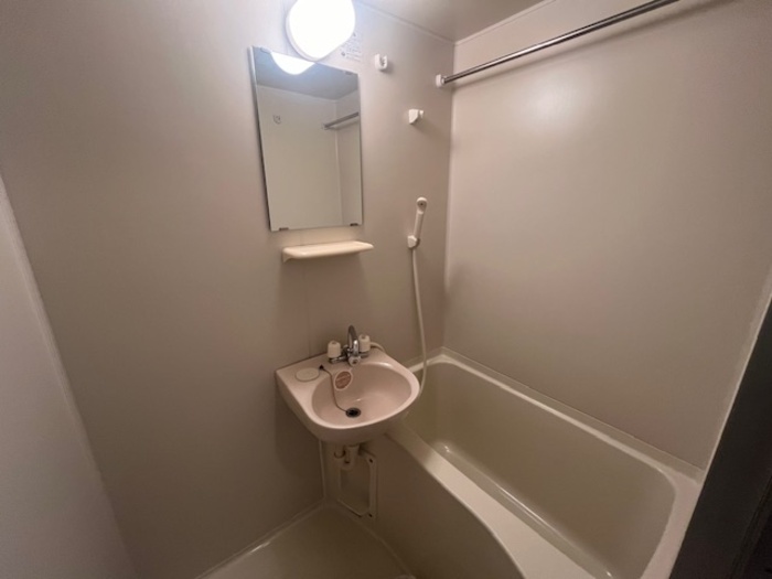 洗面設備　アリエスかまくら　洗面所