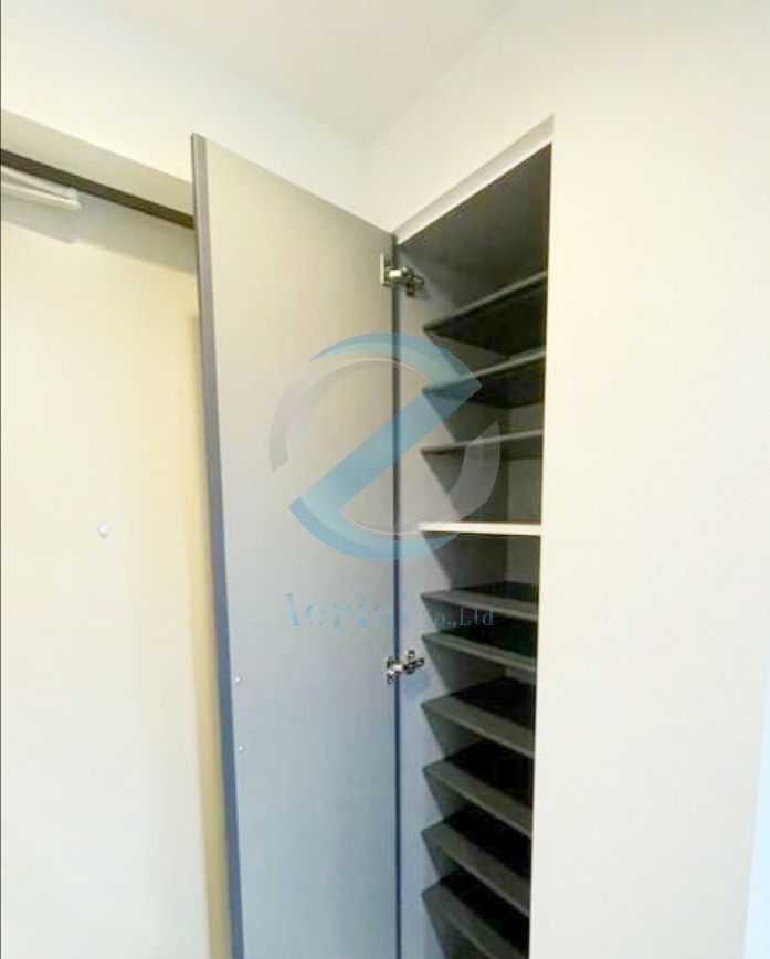 玄関　玄関収納