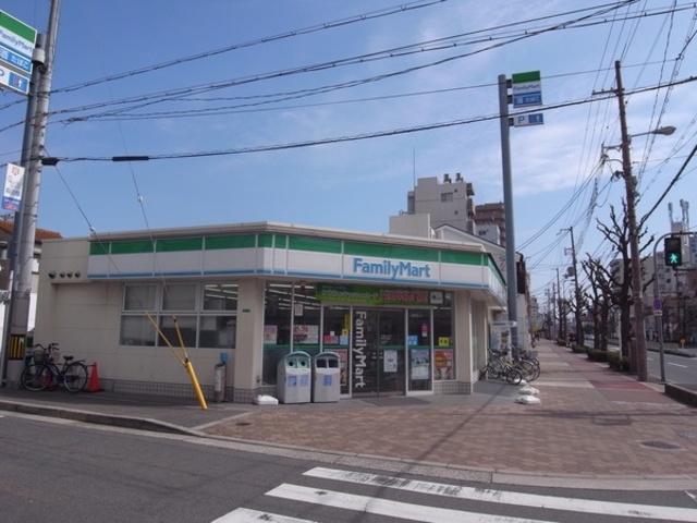 コンビニ　ファミリーマート都島内代町店（コンビニ）まで535m