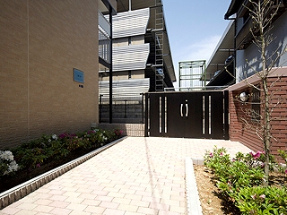 その他　オートロック完備