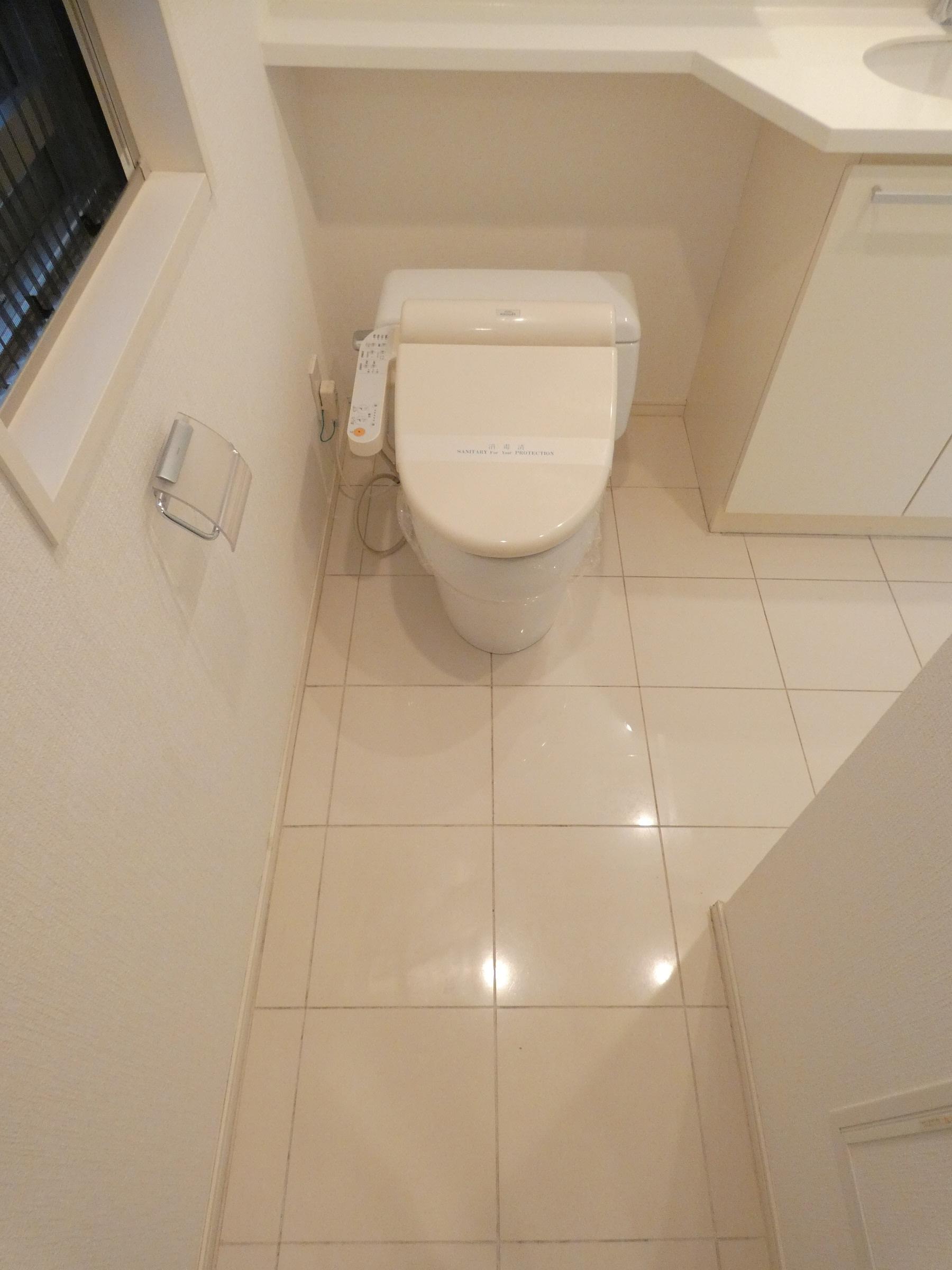 トイレ　トイレ