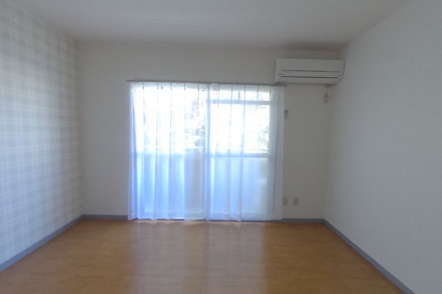 居室・リビング　同タイプ間取り別室の写真です。（216）