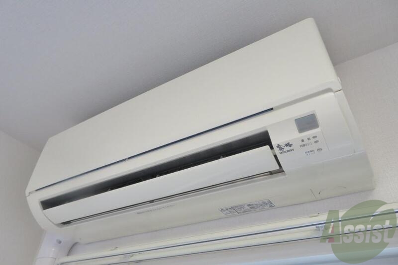 その他設備　リビングにはエアコンも一基つけてくれていましたよー。