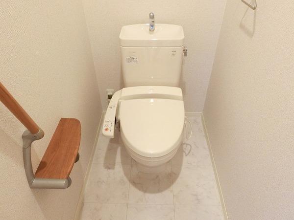 トイレ　ウォシュレット！