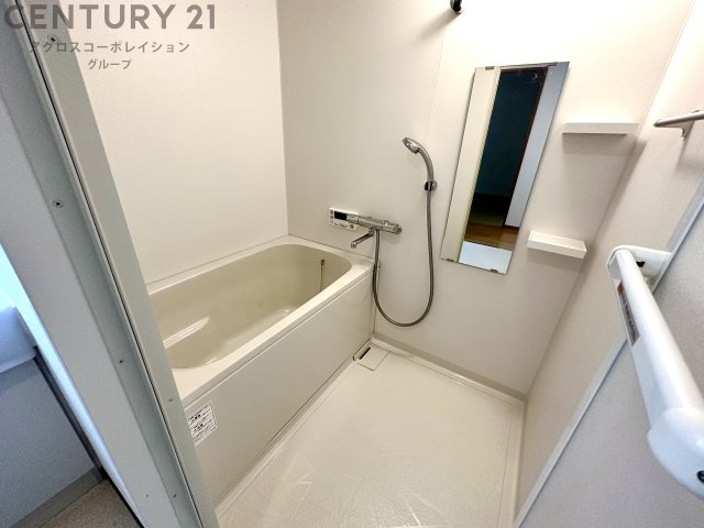 バス・シャワールーム　シンプルで清潔な浴室です！