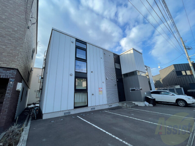 建物外観　札幌市東区北１９条東「ＥＦＦＩＣＩＥＮＴＮ１９」